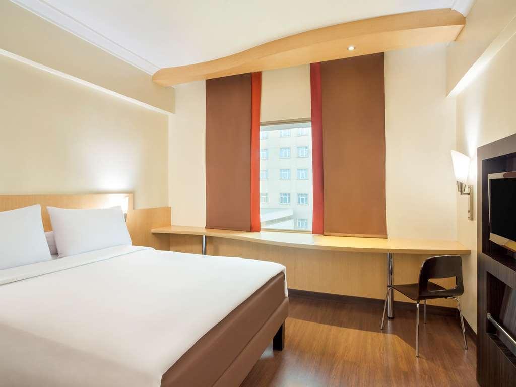 Tamarin Hotel Jakarta Manage By Vib Hospitality Management Oda fotoğraf
